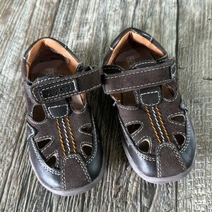 FERRATO BABY UNISEX SANDALS SIZE, 7.5
